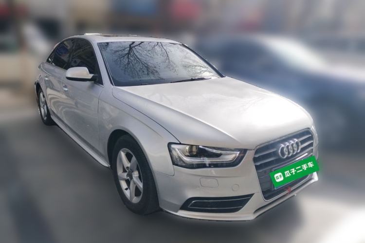 Used Audi A4L 2013 35 TFSI Automatic Standard Model Front Right 45 Deg