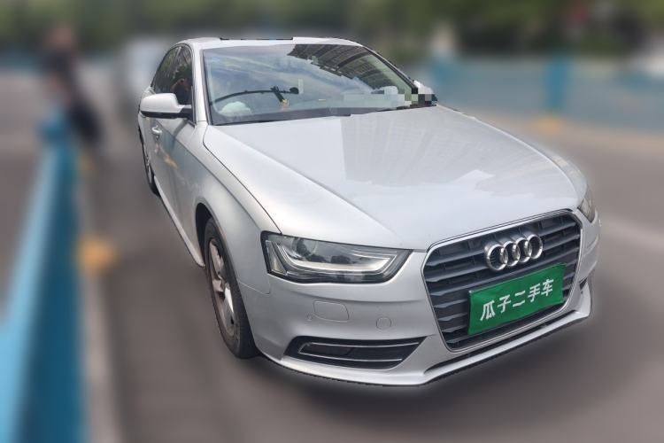 Used Audi A4L 2013 35 TFSI Automatic Comfort Model Front Right 45 Deg