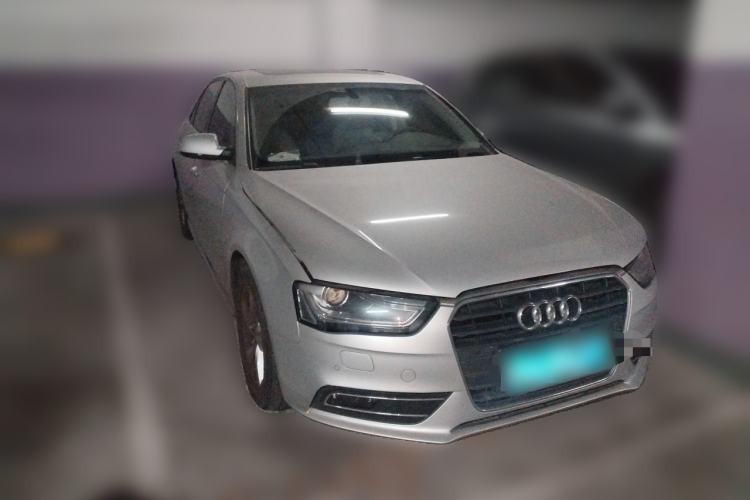 Used Audi A4L 2013 35 TFSI Automatic Standard Model Front Right 45 Deg