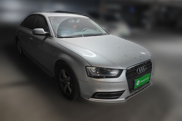 Used Audi A4L 2013 35 TFSI Automatic Standard Model Front Right 45 Deg