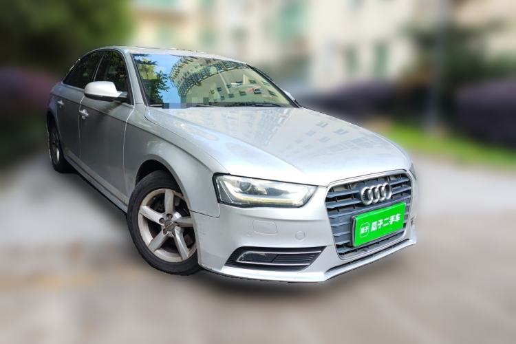 Used Audi A4L 2013 35 TFSI Automatic Standard Model Front Right 45 Deg