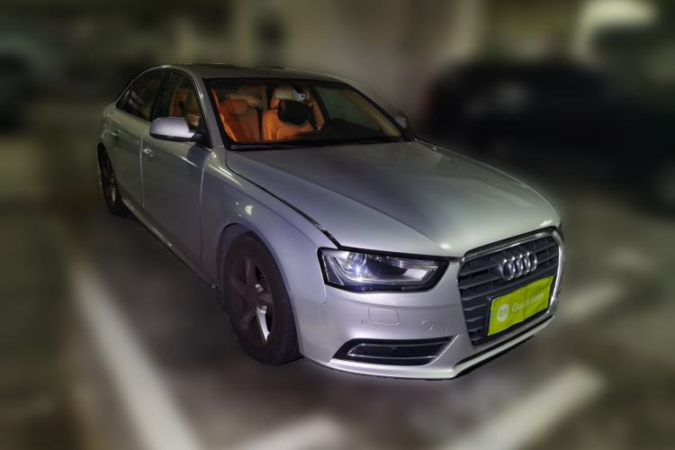 Used Audi A4L 2013 35 TFSI Automatic Comfort Model Front Right 45 Deg