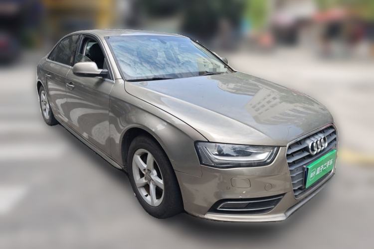 Used Audi A4L 2013 35 TFSI Automatic Comfort Model Front Right 45 Deg