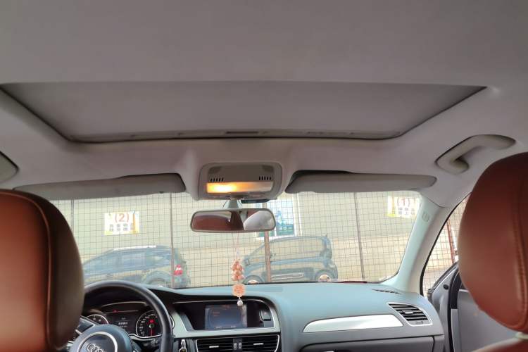 Used Audi A4L 2013 35 TFSI Automatic Standard Model Headliner