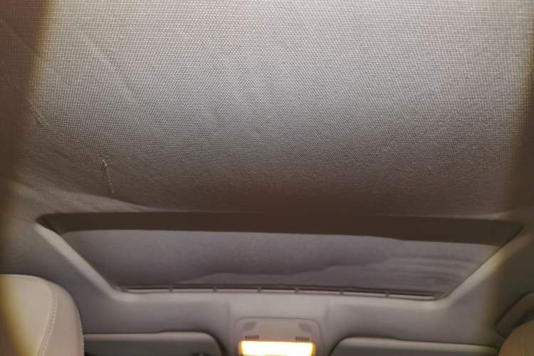 Used Audi A4L 2013 35 TFSI Automatic Comfort Model Headliner