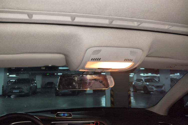 Used Audi A4L 2013 35 TFSI Automatic Standard Model Headliner