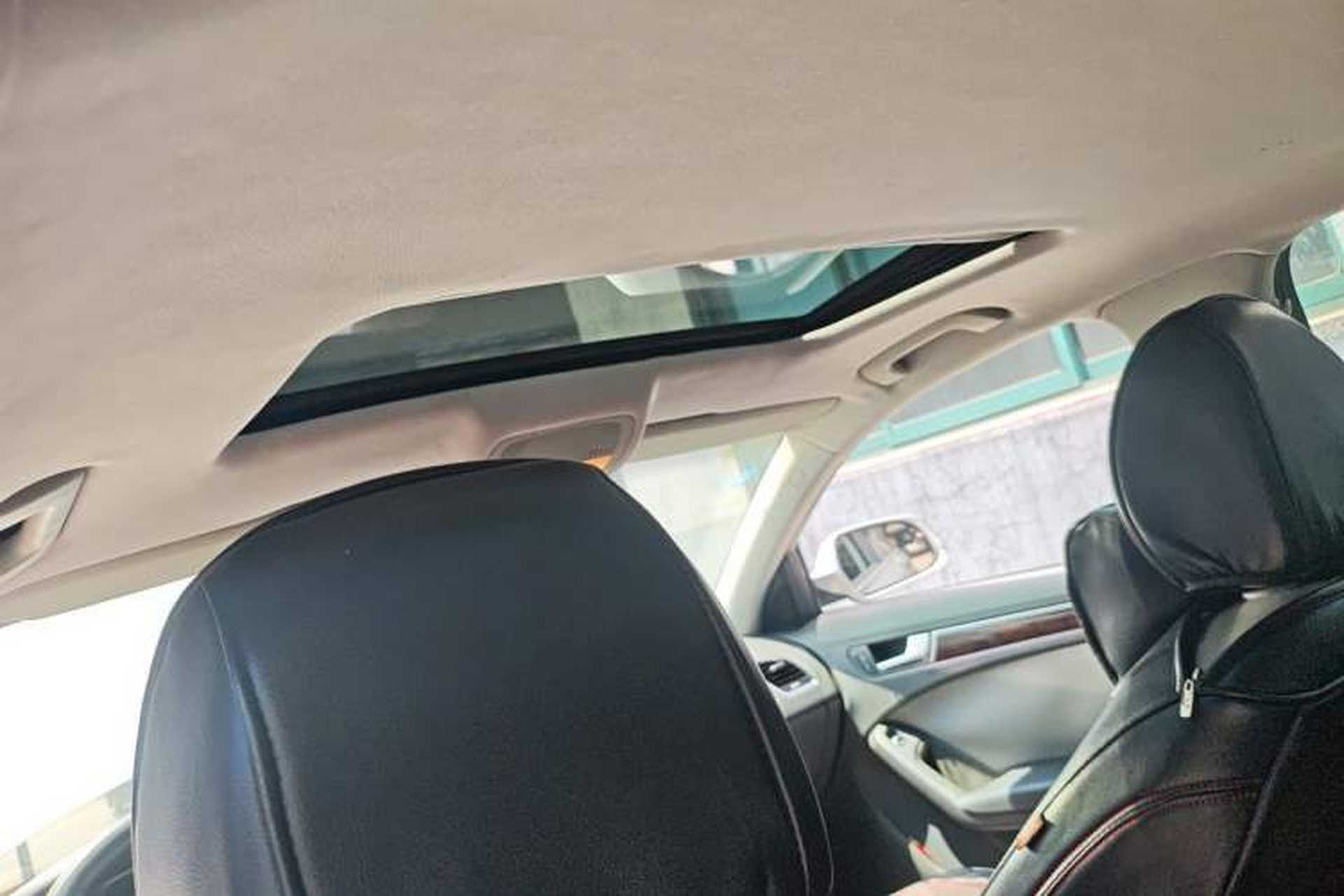 Used Audi A4L 2013 35 TFSI Automatic Comfort Model Headliner