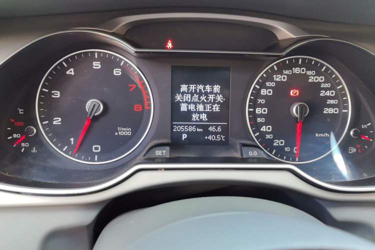 Used Audi A4L 2013 35 TFSI Automatic Standard Model Instrument Cluster