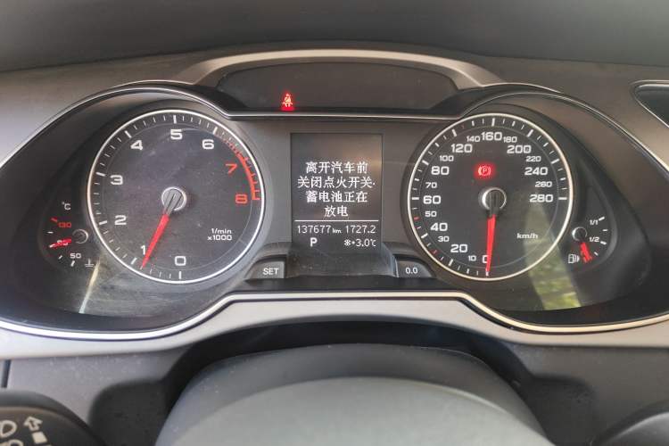 Used Audi A4L 2013 35 TFSI Automatic Standard Model Instrument Cluster