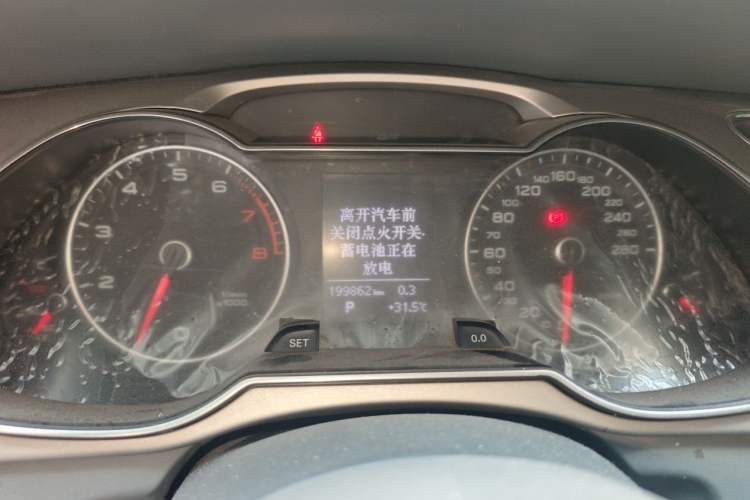 Used Audi A4L 2013 35 TFSI Automatic Standard Model Instrument Cluster