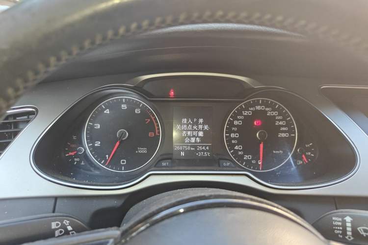 Used Audi A4L 2013 35 TFSI Automatic Comfort Model Instrument Cluster