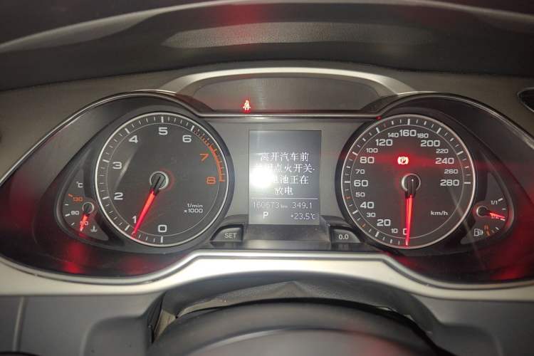 Used Audi A4L 2013 35 TFSI Automatic Standard Model Instrument Cluster