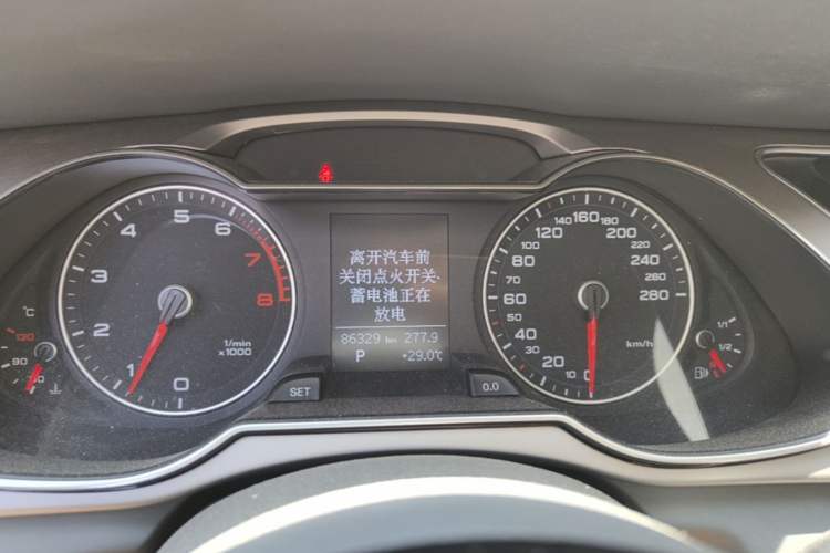 Used Audi A4L 2013 35 TFSI Automatic Standard Model Instrument Cluster