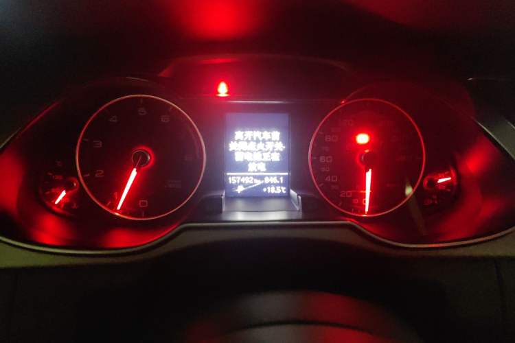 Used Audi A4L 2013 35 TFSI Automatic Standard Model Instrument Cluster