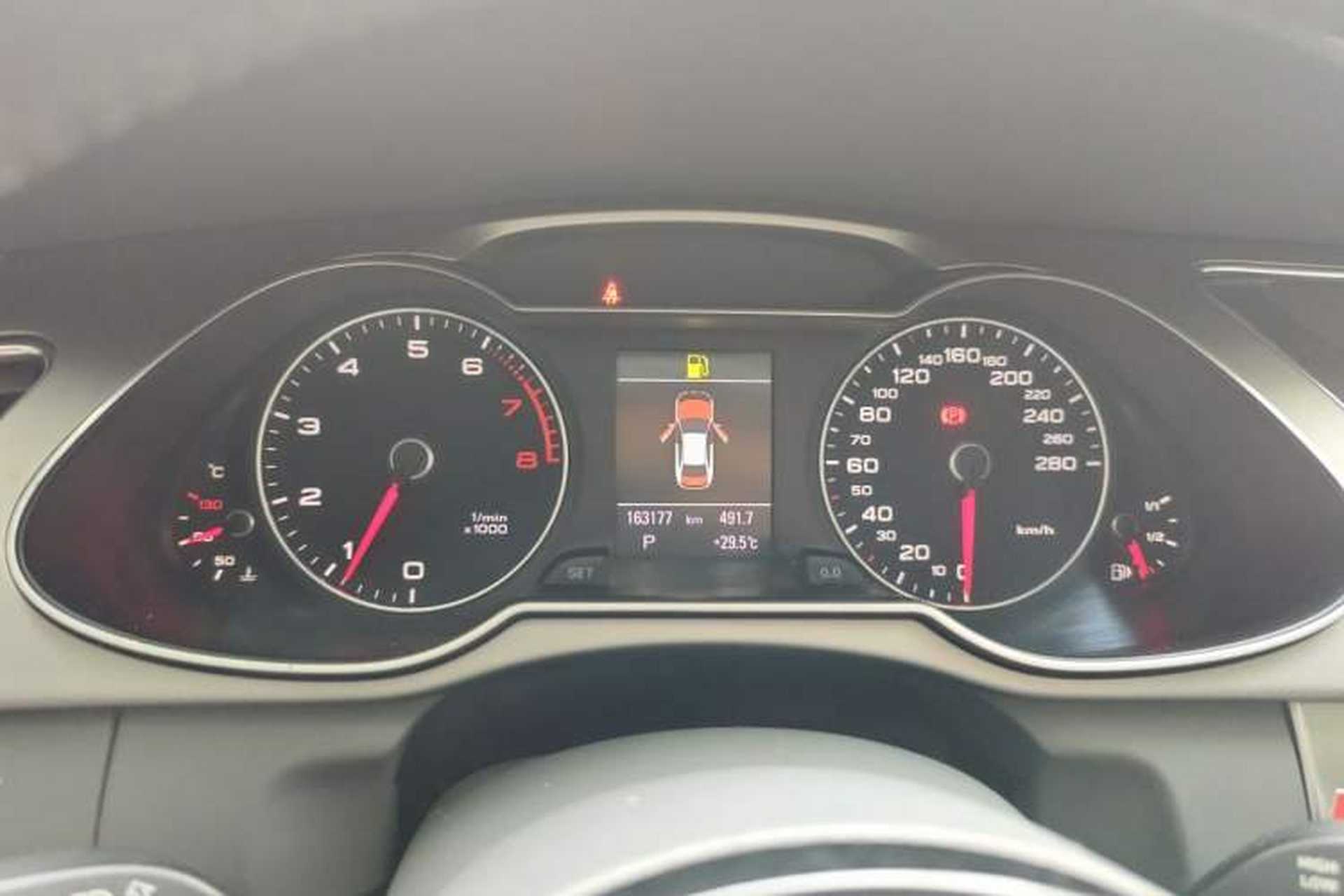 Used Audi A4L 2013 35 TFSI Automatic Luxury Model Instrument Cluster