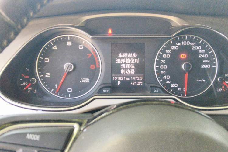 Used Audi A4L 2013 35 TFSI Automatic Standard Model Instrument Cluster