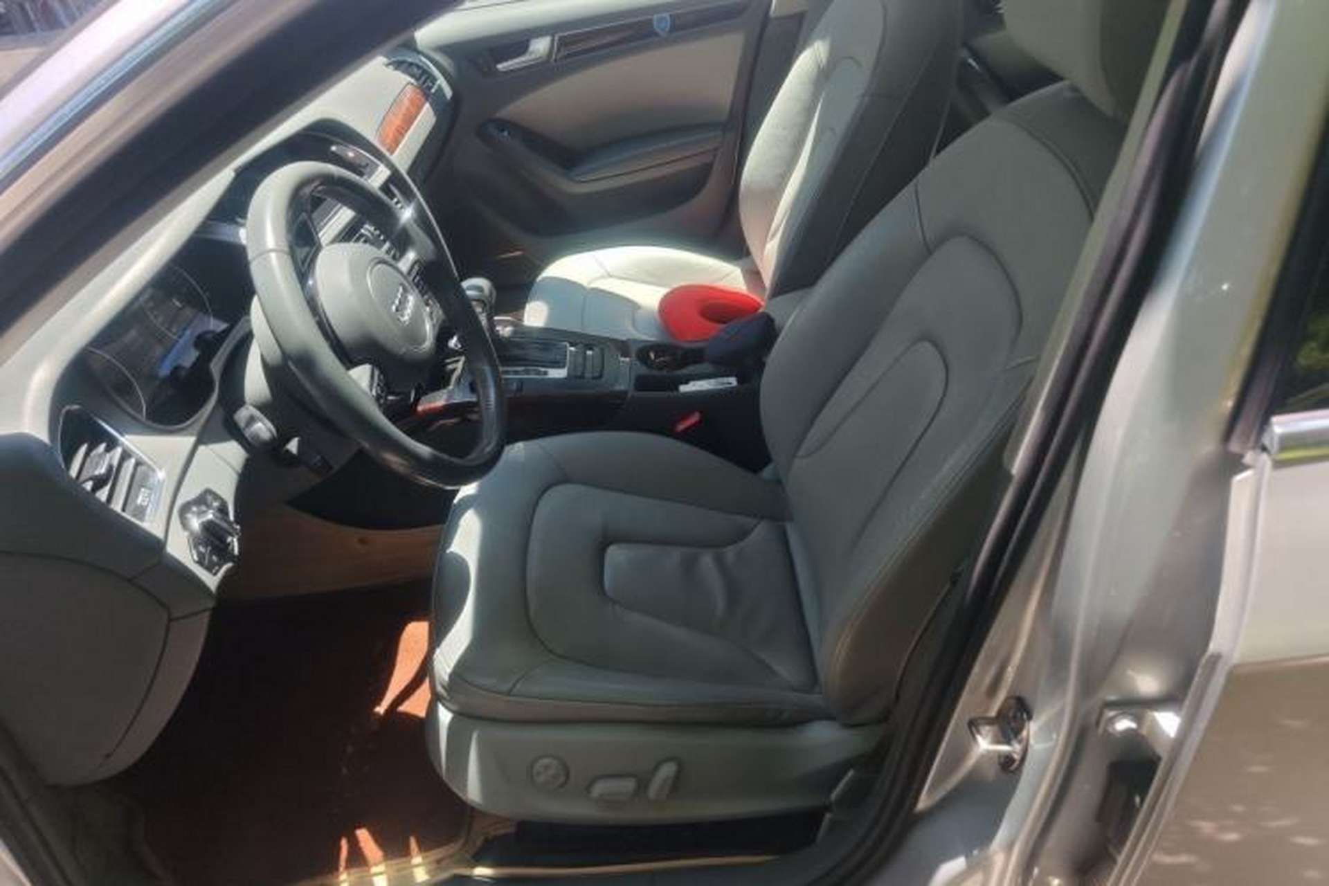 Used Audi A4L 2013 35 TFSI Automatic Comfort Model Left Front Seat
