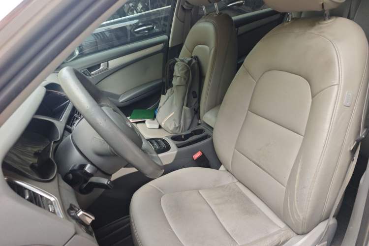 Used Audi A4L 2013 35 TFSI Automatic Standard Model Left Front Seat
