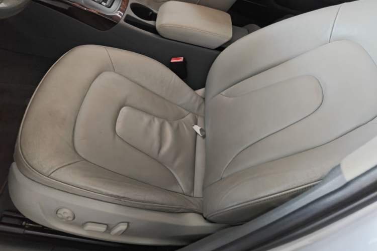 Used Audi A4L 2013 35 TFSI Automatic Comfort Model Left Front Seat