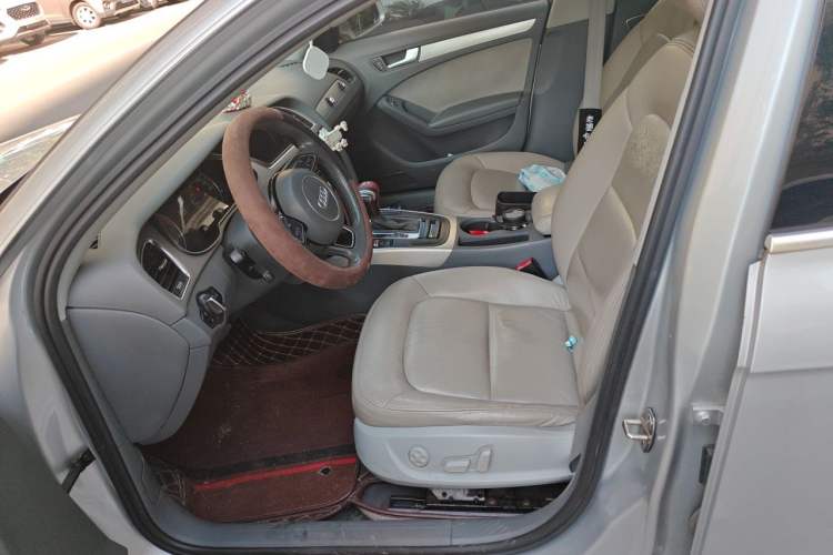 Used Audi A4L 2013 35 TFSI Automatic Standard Model Left Front Seat
