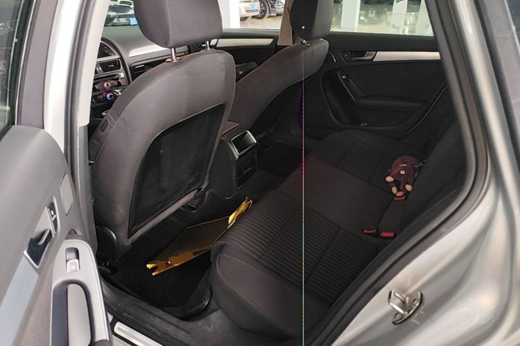 Used Audi A4L 2013 35 TFSI Automatic Standard Model Left Rear Seat