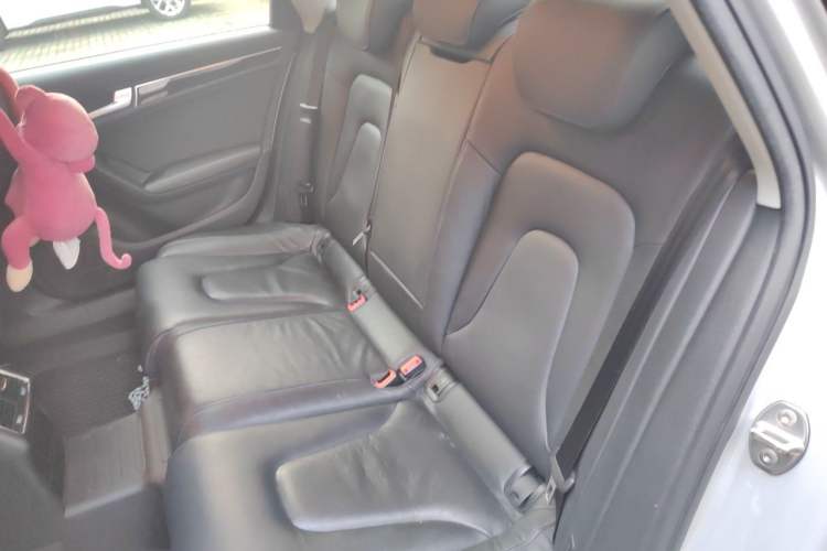 Used Audi A4L 2013 35 TFSI Automatic Technology Edition Left Rear Seat