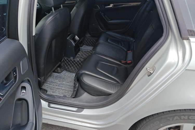 Used Audi A4L 2013 35 TFSI Automatic Comfort Model Left Rear Seat