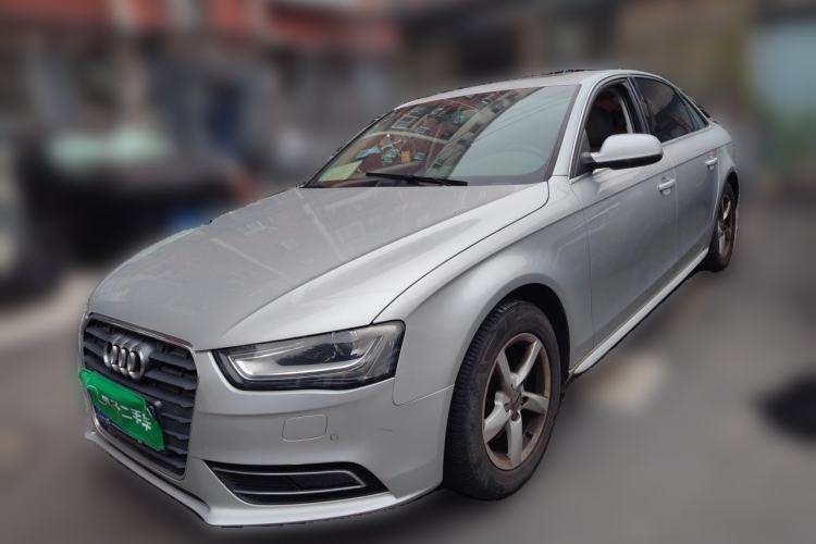 Used Audi A4L 2013 35 TFSI Automatic Comfort Model Guazi used car, China used car export, Used car for sale, Used cars, Cheapest cars for sale
