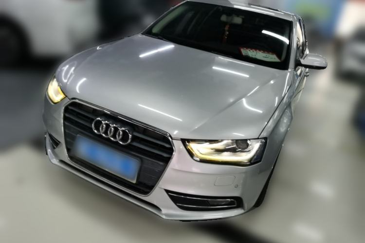 Ojetý Audi A4L 2013 35 TFSI Automatic Standard Model Guazi used car, China used car export, Used car for sale, Used cars, Cheapest cars for sale
