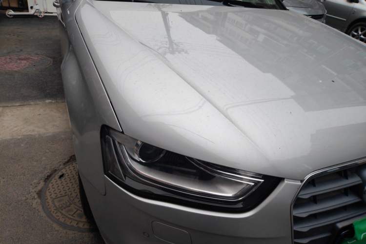 Used Audi A4L 2013 35 TFSI Automatic Comfort Model Right Front Headlight