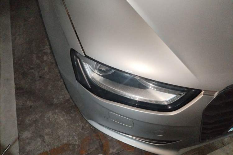 Used Audi A4L 2013 35 TFSI Automatic Standard Model Right Front Headlight