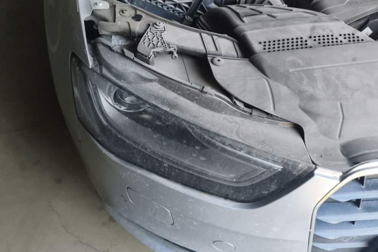 Used Audi A4L 2013 35 TFSI Automatic Standard Model Right Front Headlight