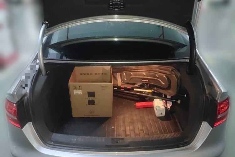 Used Audi A4L 2013 35 TFSI Automatic Technology Edition Trunk