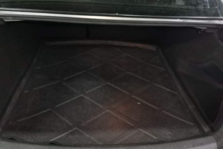 Used Audi A4L 2013 35 TFSI Automatic Standard Model Trunk