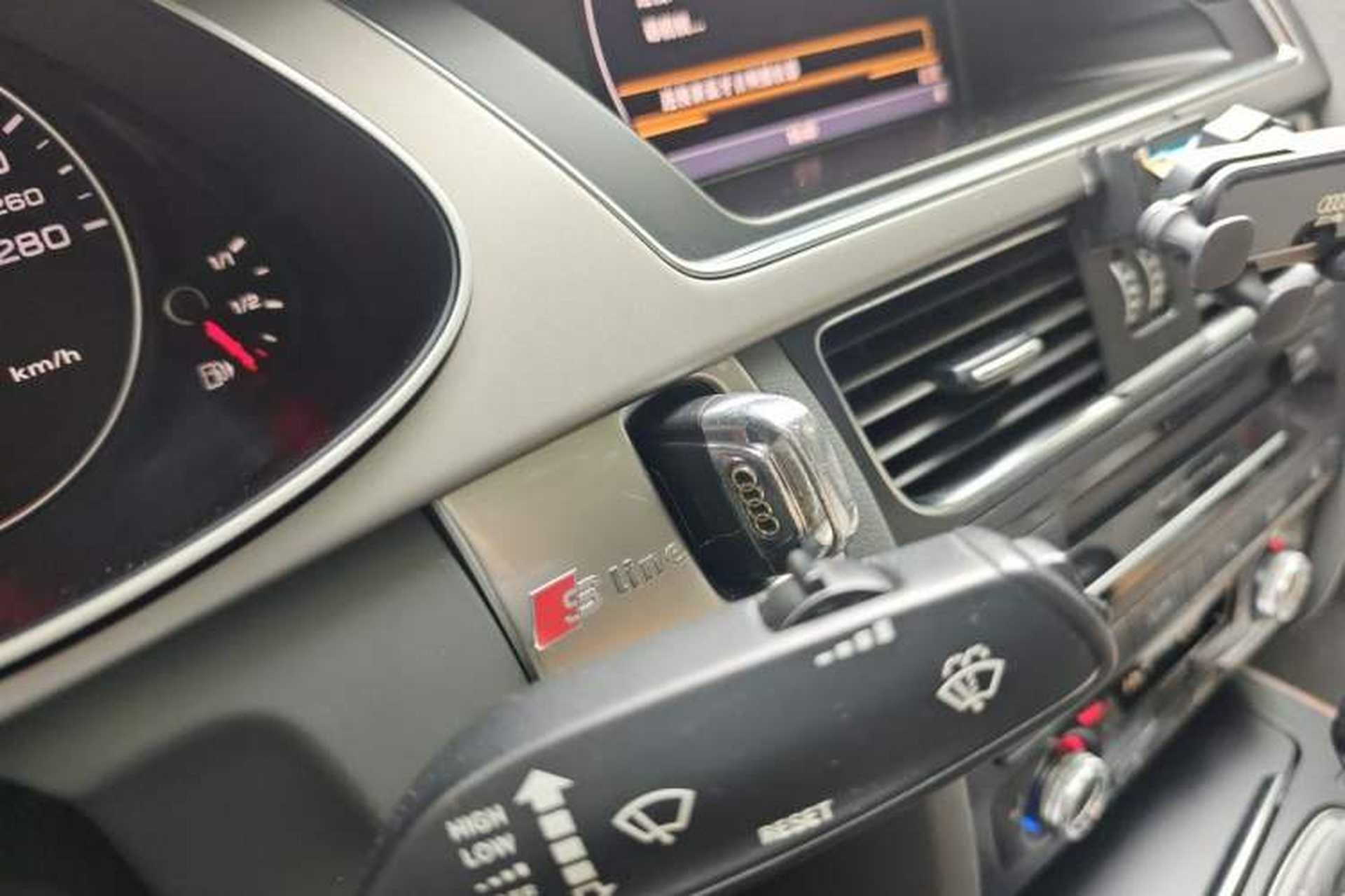 Used Audi A4L 2013 35 TFSI Automatic Luxury Model Vehicle Key