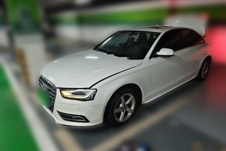 Audi A4L 2013 35 TFSI Automatic Comfort Model usado Guazi used car, China used car export, Used car for sale, Used cars, Cheapest cars for sale