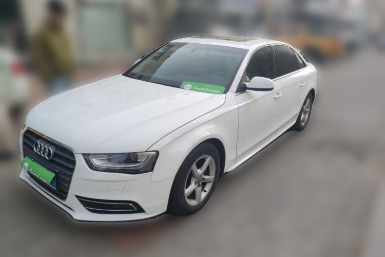 Used Audi A4L 2013 35 TFSI Automatic Comfort Model Guazi used car, China used car export, Used car for sale, Used Audi cars, Cheapest cars for sale