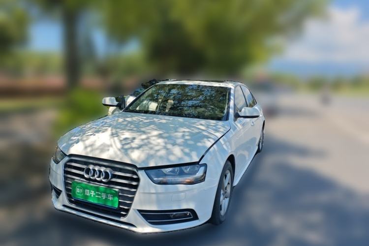 Used Audi A4L 2013 30 TFSI Automatic Comfort Model Guazi used car, China used car export, Used car for sale, Used  cars, Cheapest cars for sale