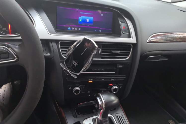 Used Audi A4L 2013 35 TFSI Automatic Technology Edition Audio And AC Panel
