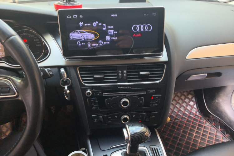 Used Audi A4L 2013 35 TFSI Automatic Standard Model Audio And AC Panel