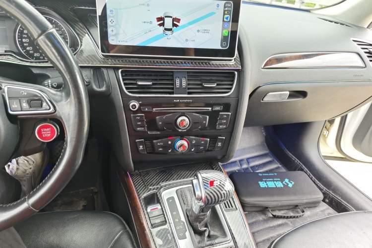 Used Audi A4L 2013 35 TFSI Automatic Comfort Model Audio And AC Panel