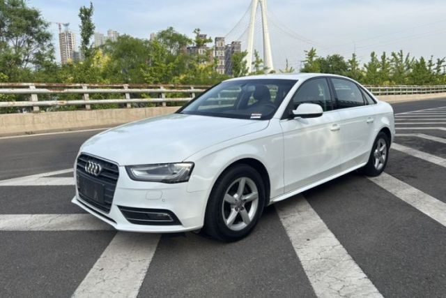 Used Audi A4L 2013 35 TFSI Automatic Comfort Model