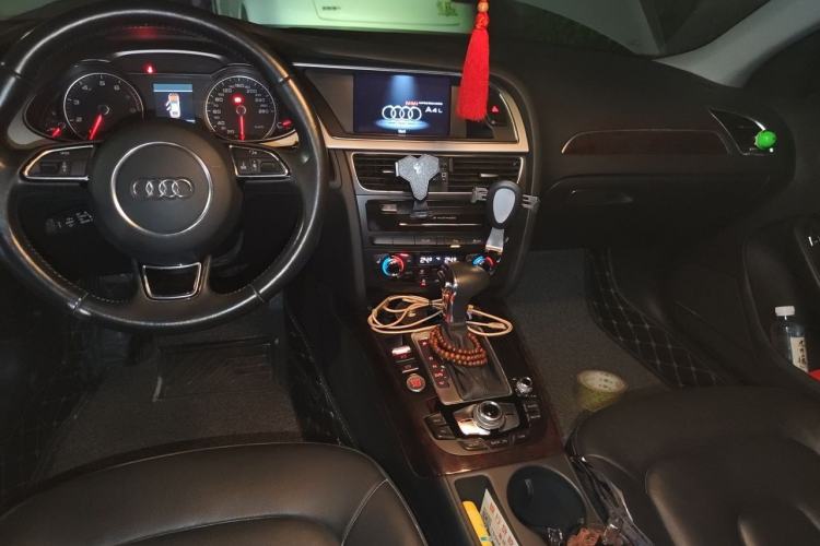 Used Audi A4L 2013 35 TFSI Automatic Technology Edition Center Console