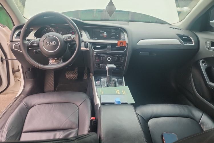 Used Audi A4L 2013 35 TFSI Automatic Technology Edition Center Console