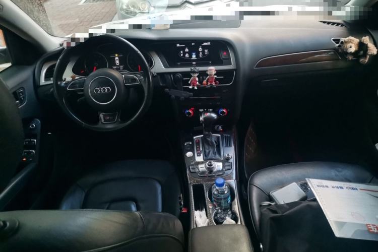 Used Audi A4L 2013 35 TFSI Automatic Technology Edition Center Console