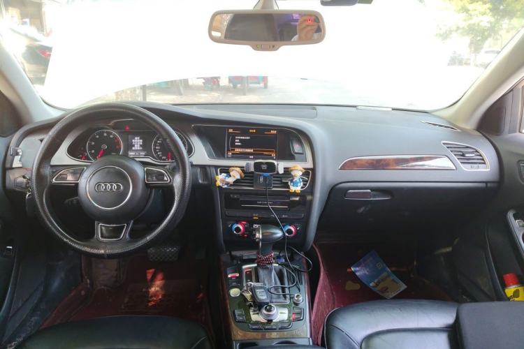Used Audi A4L 2013 35 TFSI Automatic Technology Edition Center Console