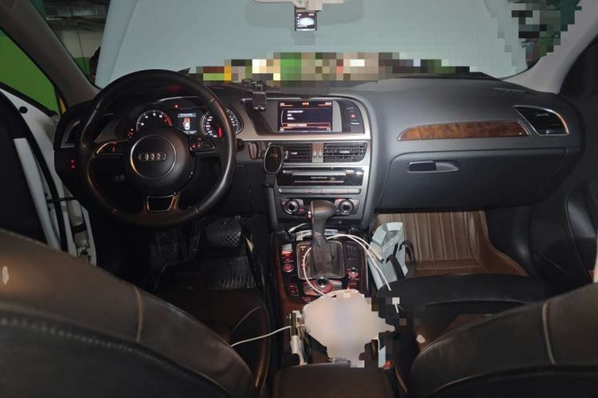 Used Audi A4L 2013 35 TFSI Automatic Technology Edition Center Console