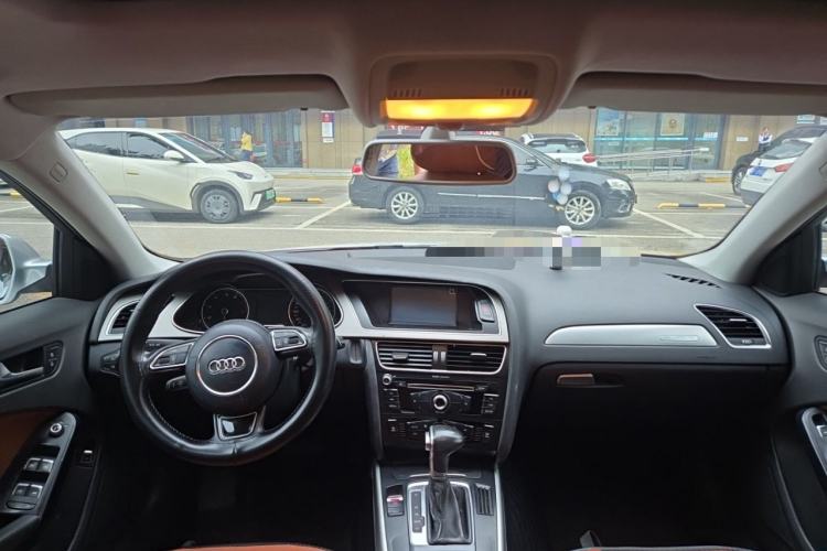 Used Audi A4L 2013 40 TFSI quattro Individual Sport Edition Center Console