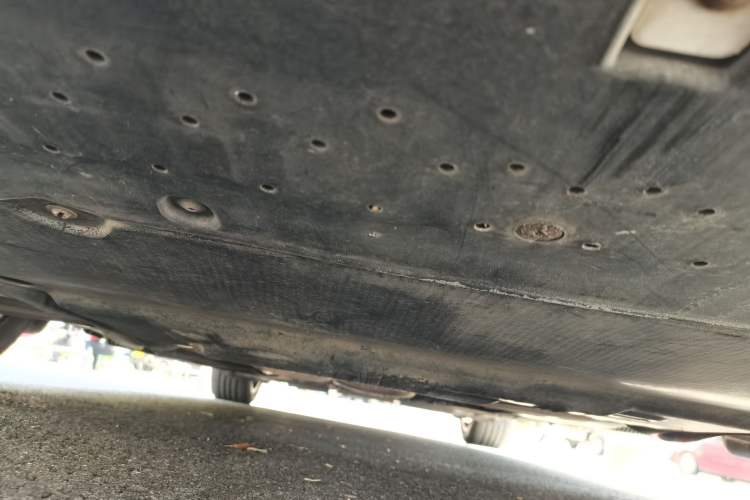 Used Audi A4L 2013 35 TFSI Automatic Standard Model Chassis Front