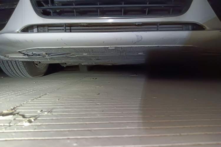 Used Audi A4L 2013 35 TFSI Automatic Standard Model Chassis Front